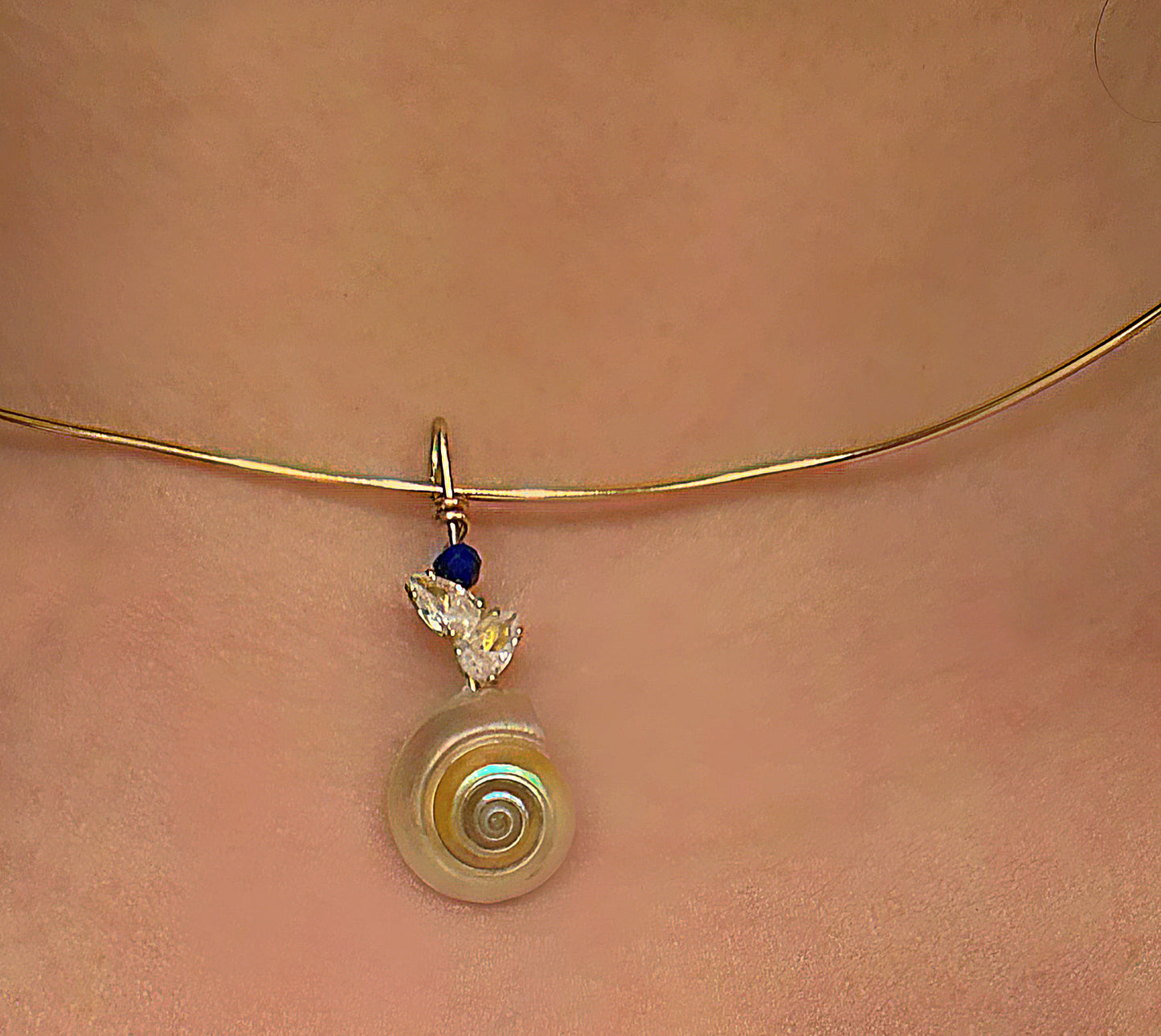 Shell & Lapis Pendant